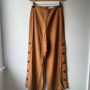 Tan Wide Legged Cropped Pants